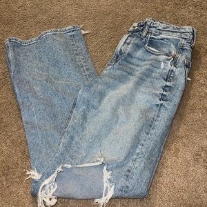 AMERICAN EAGLE - WOMENS distressed curvy super high-rise, baggy straight jeans